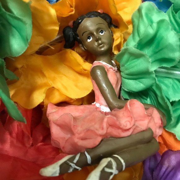 Ballerina Black/Afro-American Miniature Statue - Picture 8 of 16